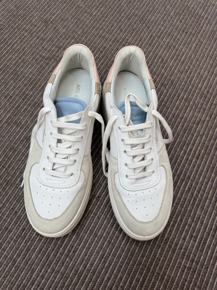 Axel Arigato Scarpe da donna: Axel Arigato sneakers, size 41 – Nuovo (secondo la descrizione) da Männedorf venduto da ika1000