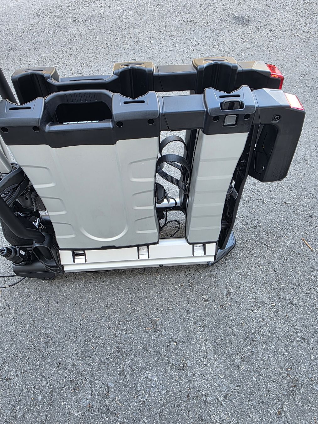 Thule Portapacchi: Thule EasyFold XT 934 Fahrradträger – Usato da Buchs SG venduto da MATGEOMAR 2