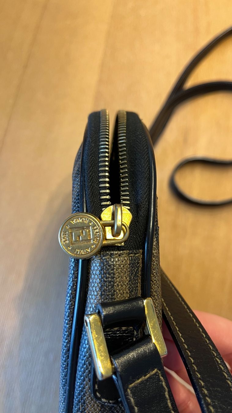 Fendi Borse da donna: Vintage Tasche Fendi – Usato da Roggwil BE venduto da KarotteV 2