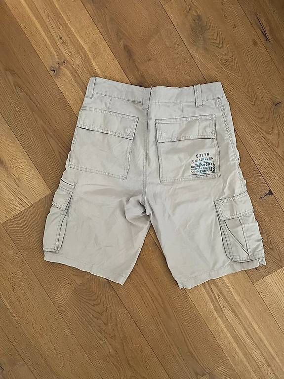 Quiksilver Pantaloni: Quicksilver Bermudas – Usato da Murten venduto da bea_n5yn 1