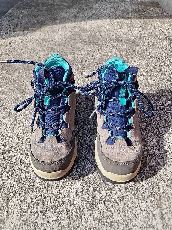 Scarpe per ragazzi: Scarponcini trekking Quechua n. 32 – Usato da Gordola venduto da Pomas