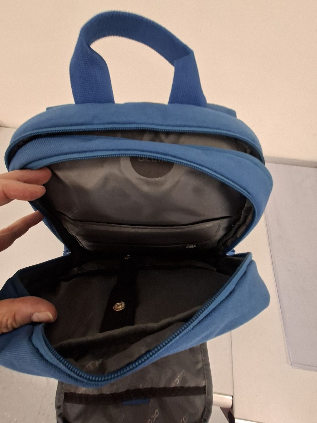 Zaini: Rucksack Dicota 13-15.6 – Usato da Gelterkinden venduto da kar_6bjd 2