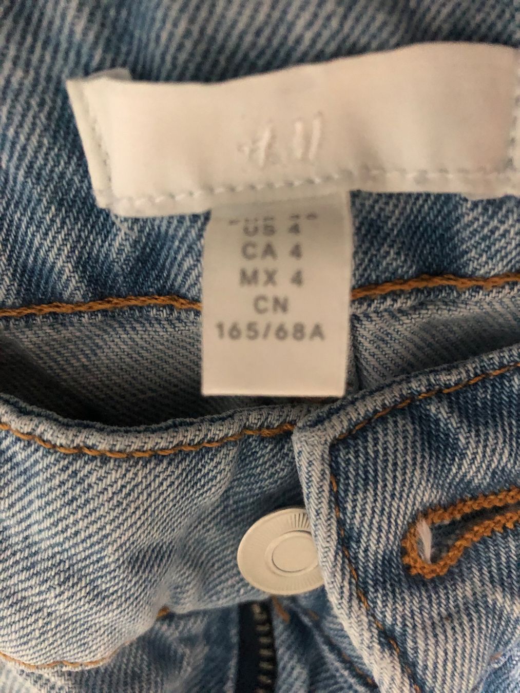 H&M Jeans: H&M Jeans, hellblau, Grösse 36 – Usato da Bern venduto da alimajd 2