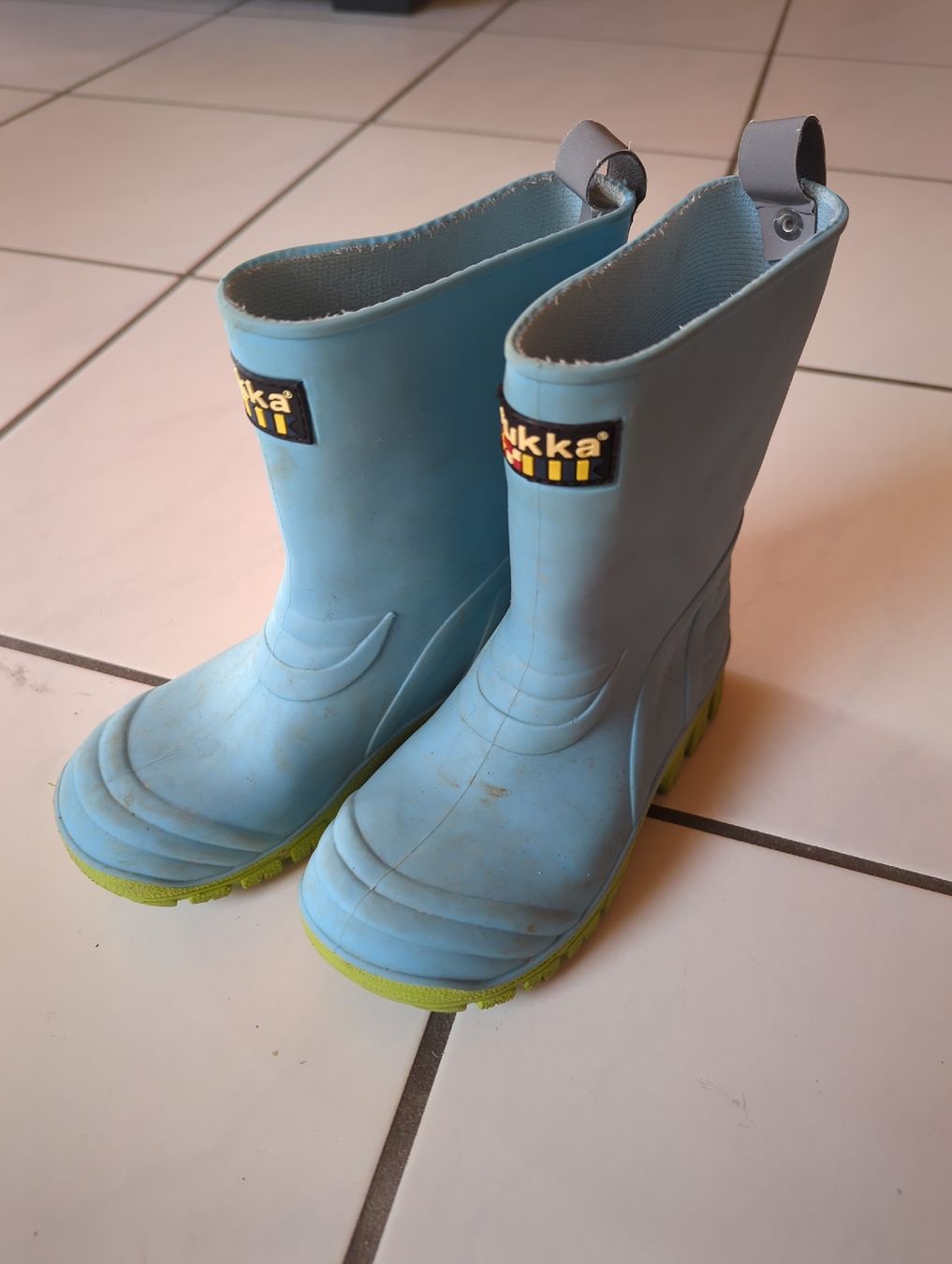 Scarpe per ragazzi: Gummistiefel 28/29 – Usato da Arch venduto da sunneschyn24