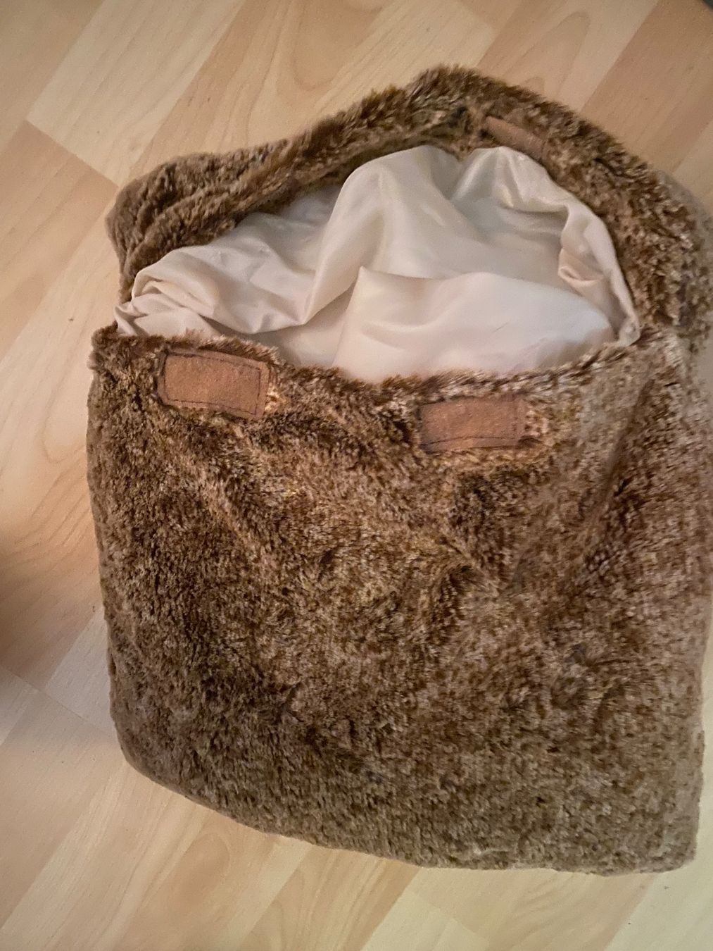 Cuscini: Kissen – Usato da Waltenschwil venduto da Tracy68 1