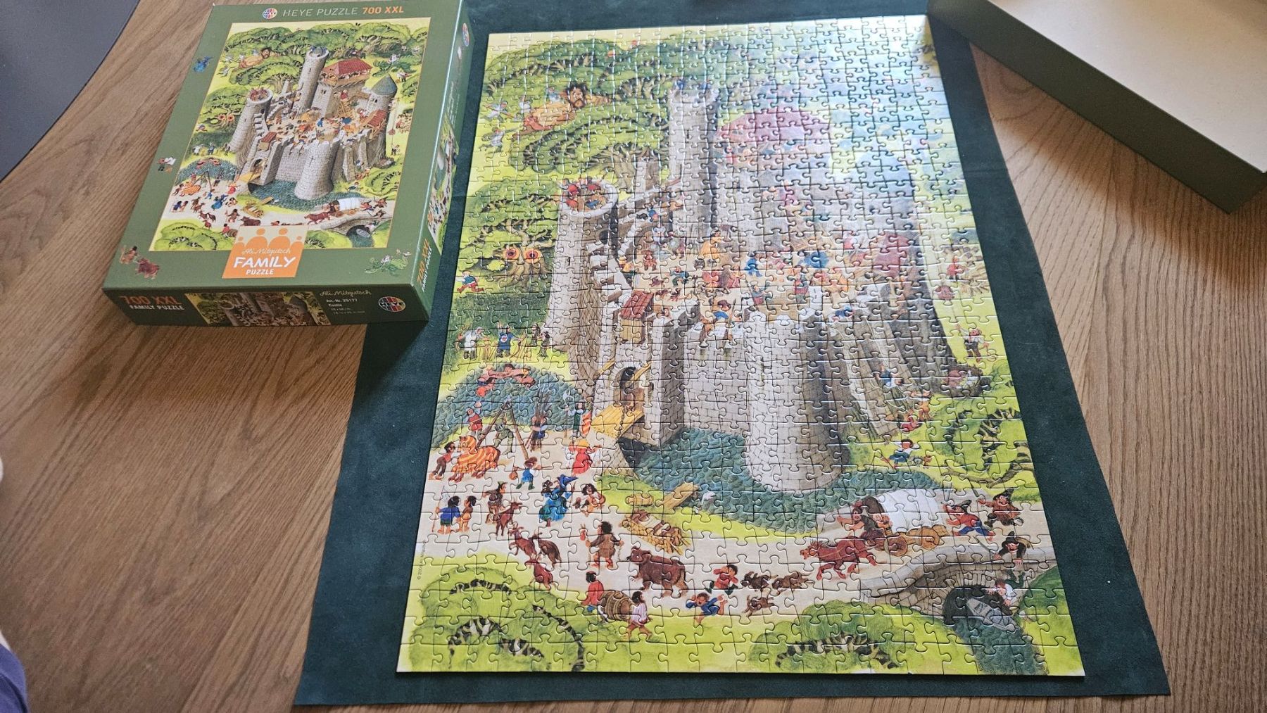 Heye Puzzle: Puzzle 700 pezzi XXL Heye – Usato da Melano venduto da H-Sara