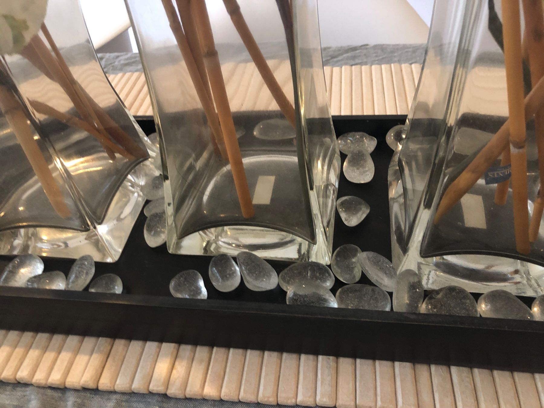 Vasi & Recipienti: Dekorative 3 Vasen-Set mit Holztablett – Usato da Zürich venduto da vadimi 4