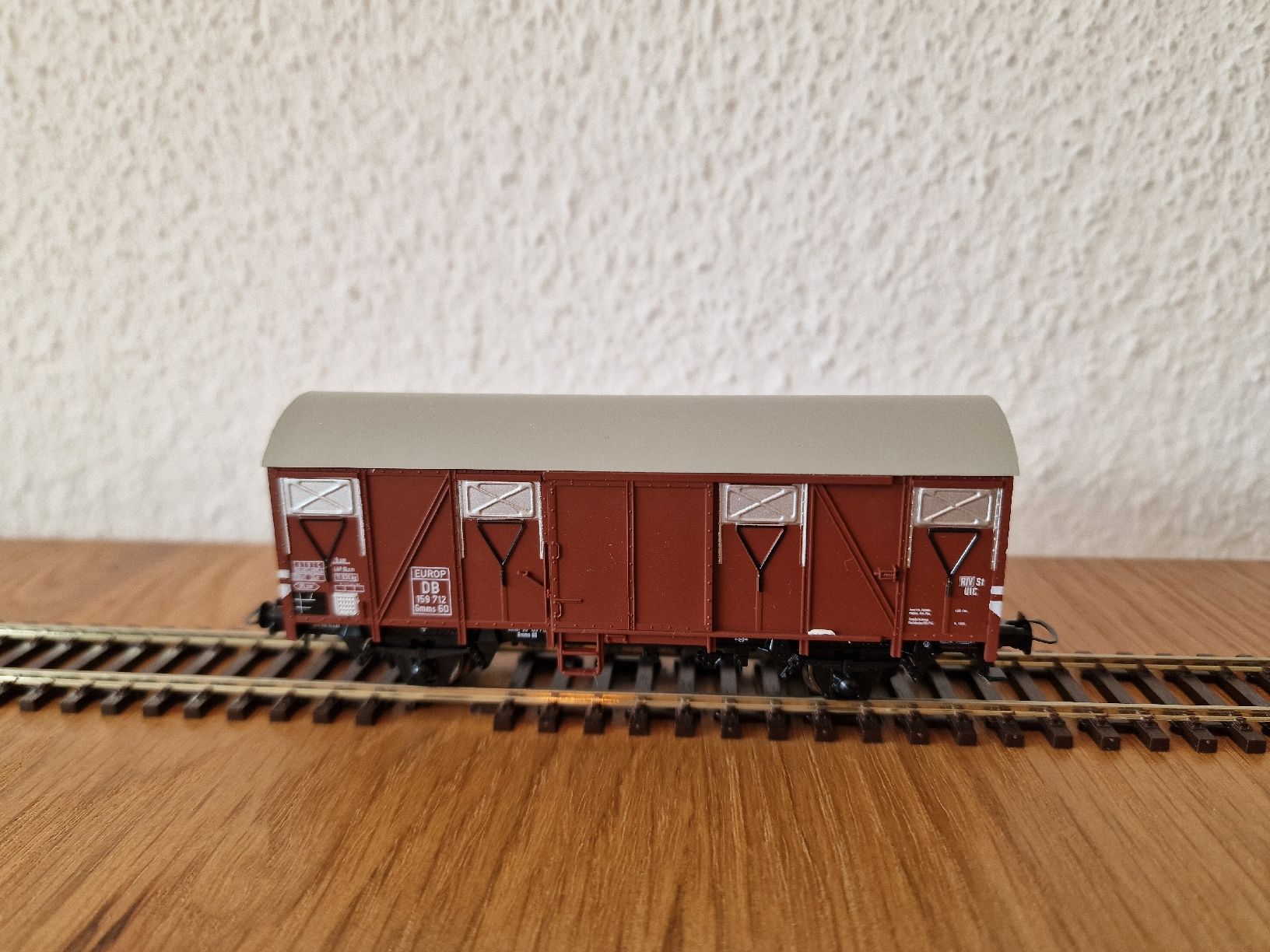 Roco Modellini di ferrovie: DB Güterwagen H0 – Usato da Matten b. Interlaken venduto da lor_hr9w 1