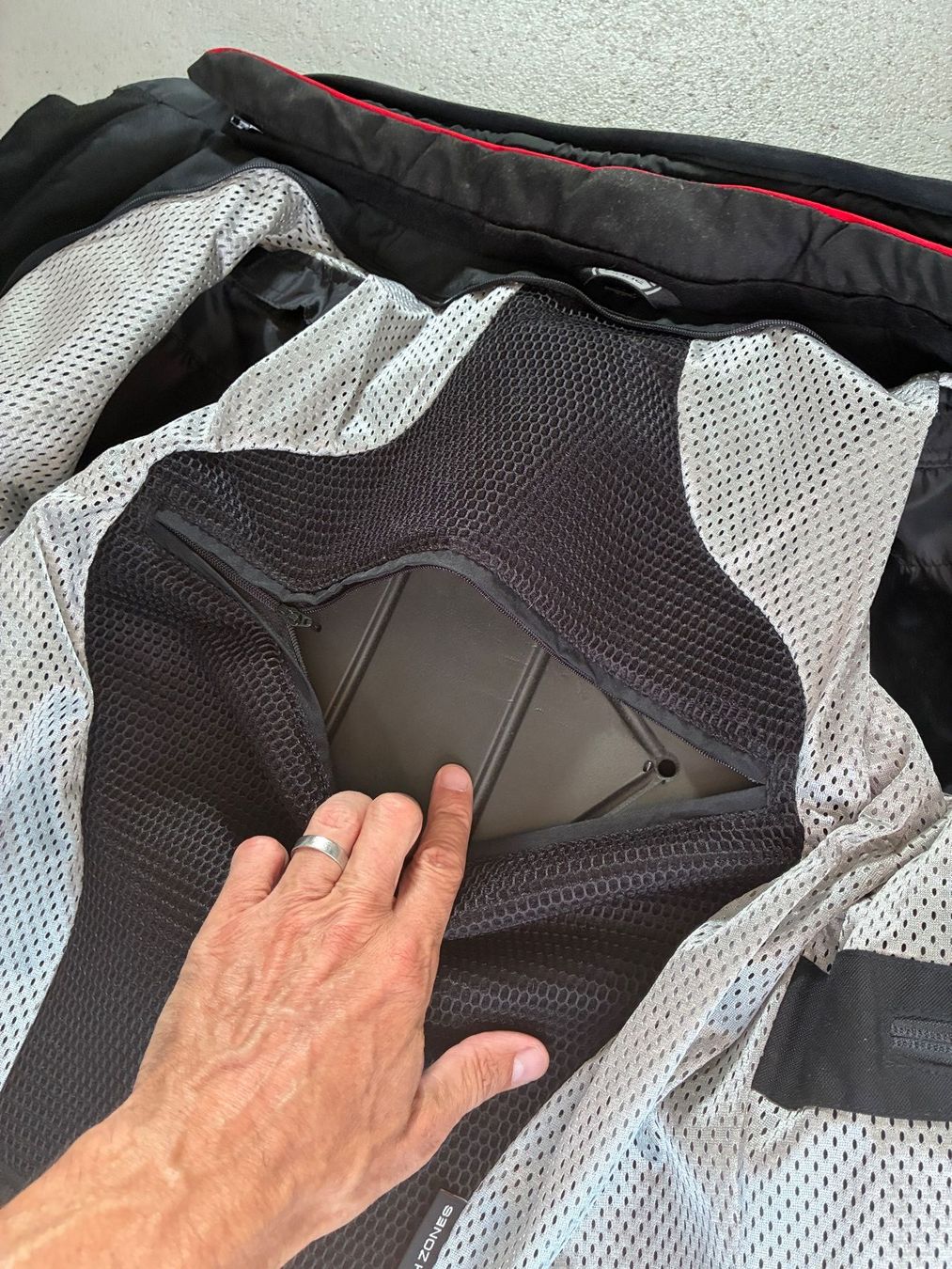 Giacche: DANE Torben 2 GORE-TEX Pro Motorradjacke – Usato da Wohlen AG venduto da Robballantine 7