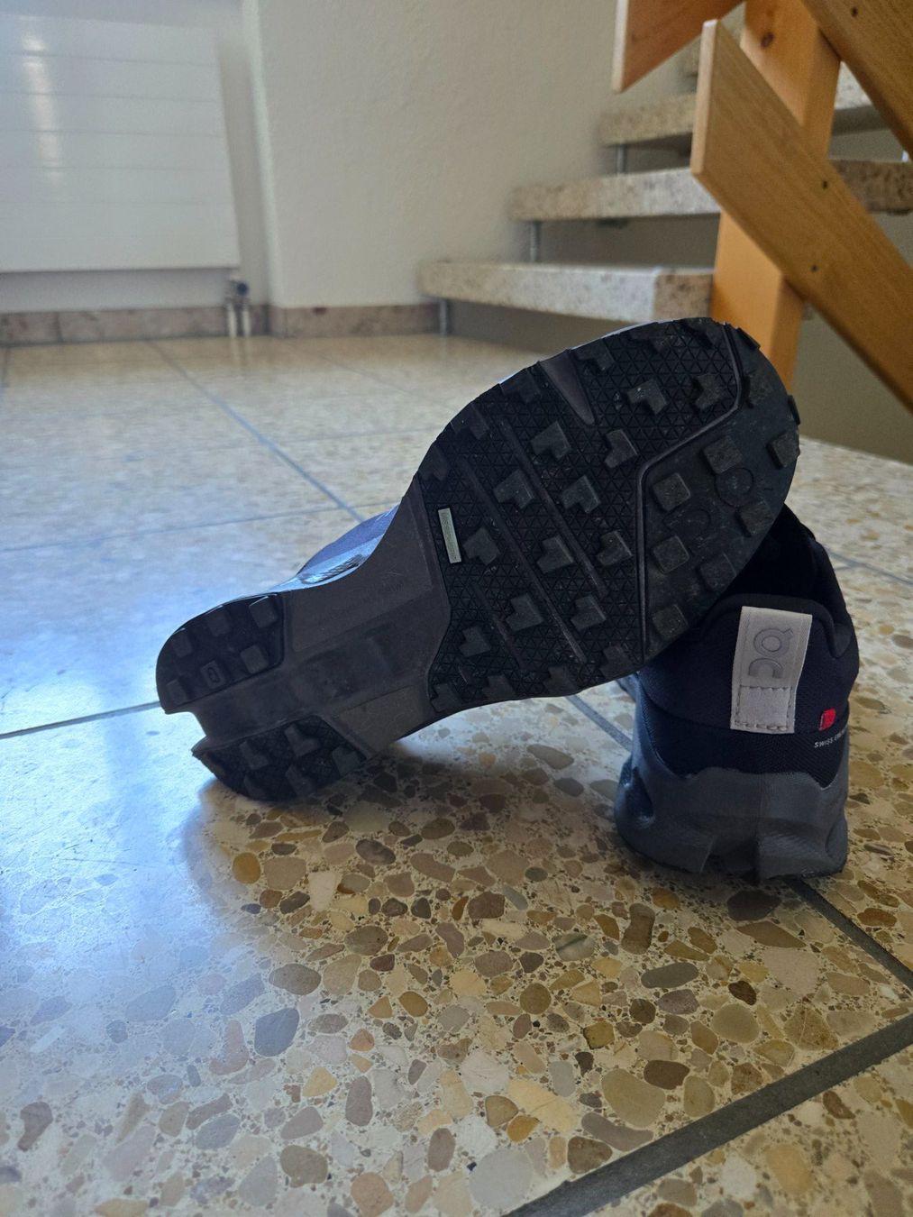 On Scarpe da donna: On Running, Cloudurfer Trail WP, Damenschuhe, EU Grösse 41 – Usato da Liebefeld venduto da weda77 1