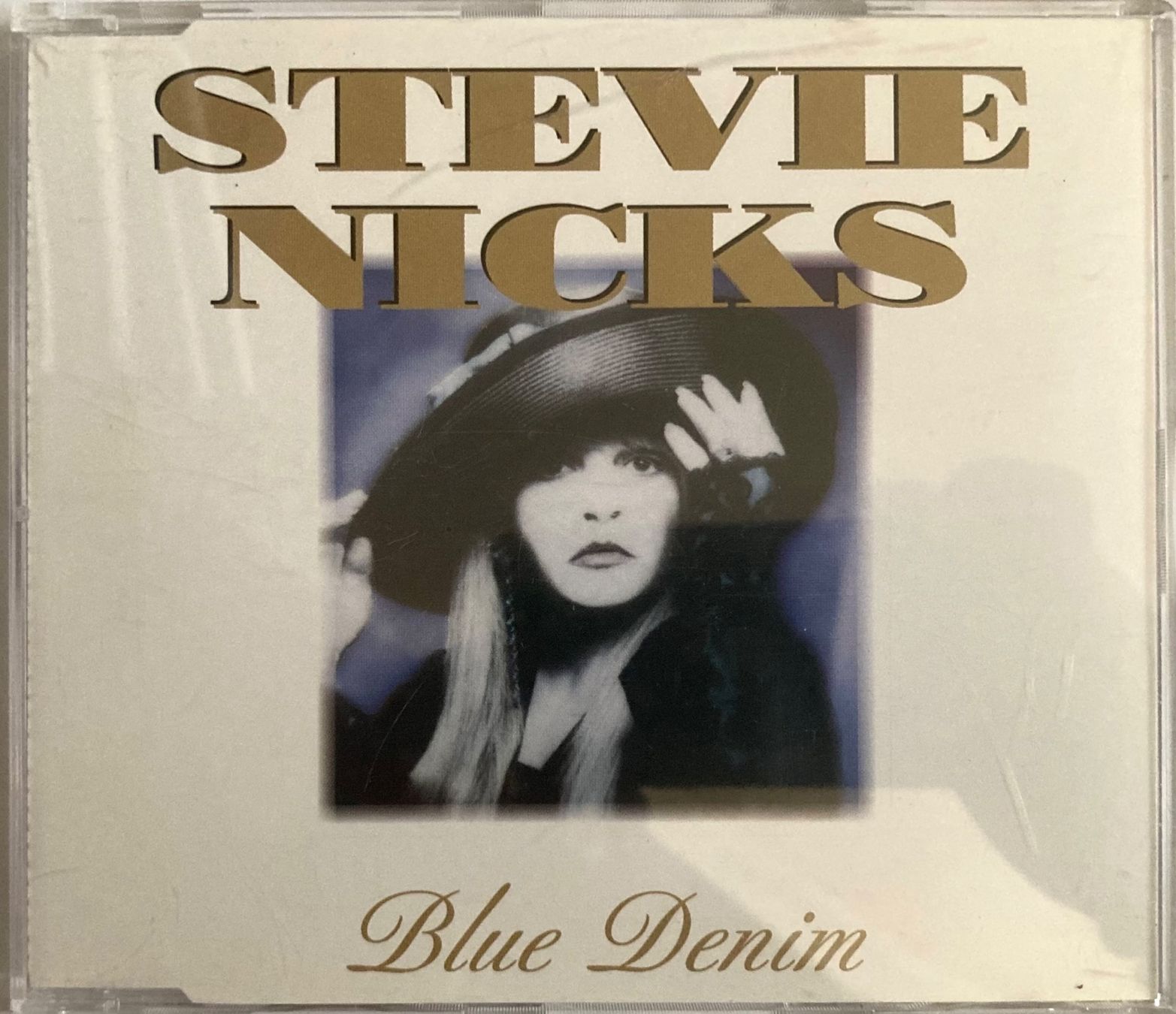 CD: STEVIE NICKS - BLUE DENIM – Usato da Poliez-Pittet venduto da Newtown-Records