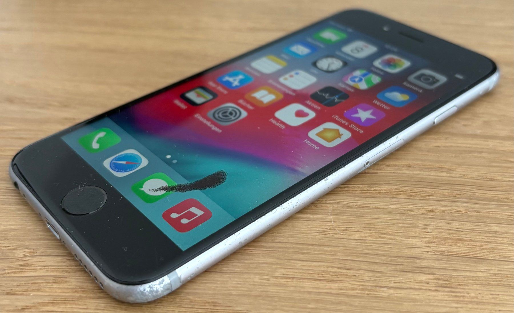 Apple Telefoni cellulari / Smartphones: Apple iPhone 6s | 128 GB | Spacegrau – Usato da Zürich venduto da Gaikokujin 3