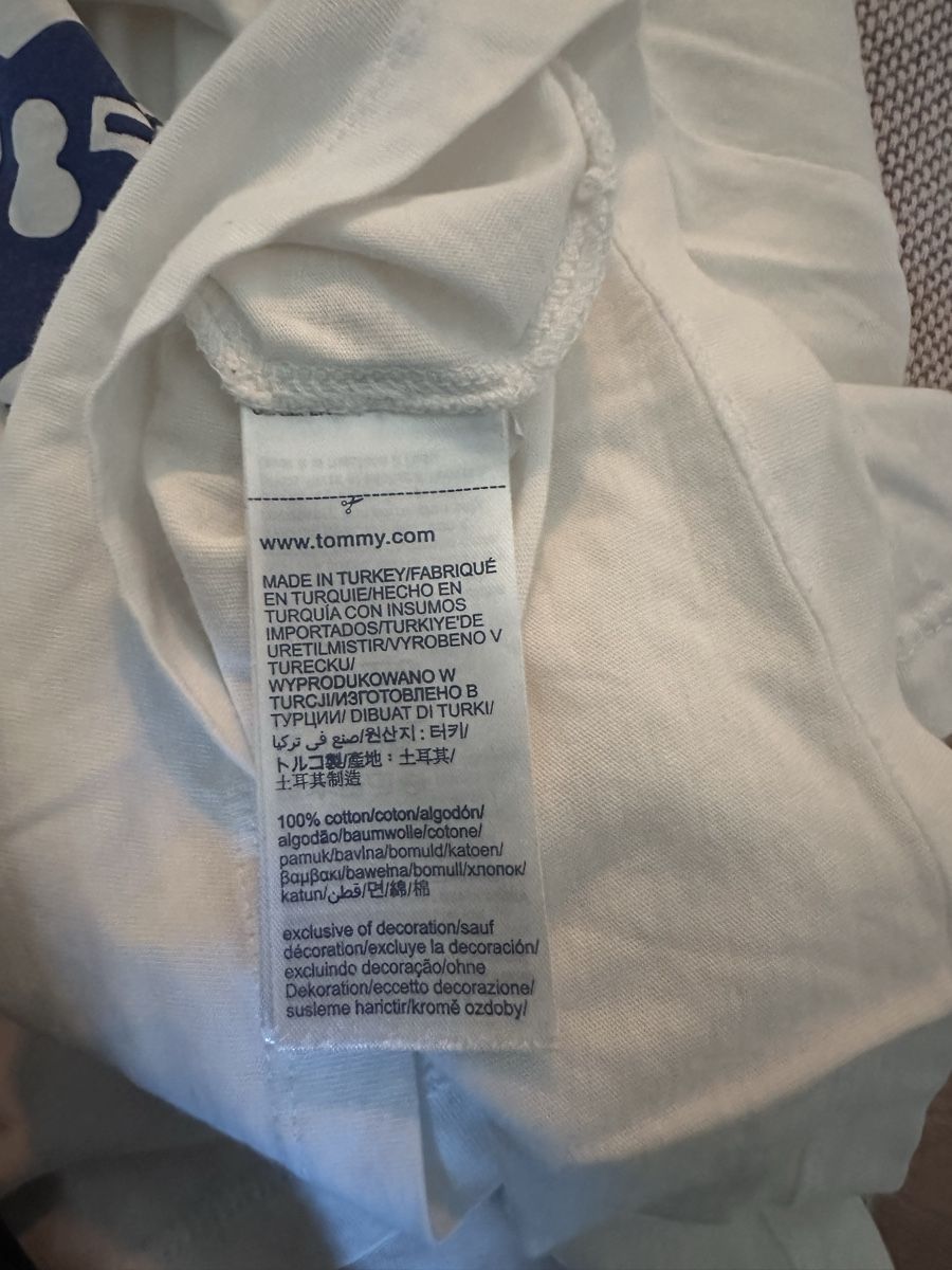 Tommy Hilfiger T-Shirts: Tommy Hilfiger Tshirt – Gebraucht aus Rüschlikon von juz_2t2j 4