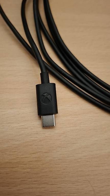 Controller: XBOX Controller mit OVP und Kabel – Usato da Horgen venduto da LKC17 4