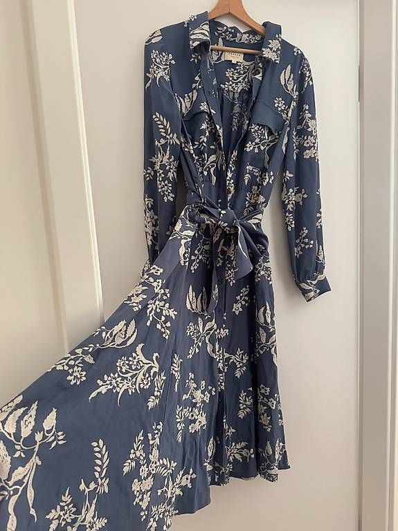 Robes: Robe de Sézane – Neuf avec emballage d'origine à Prangins par heima00 1