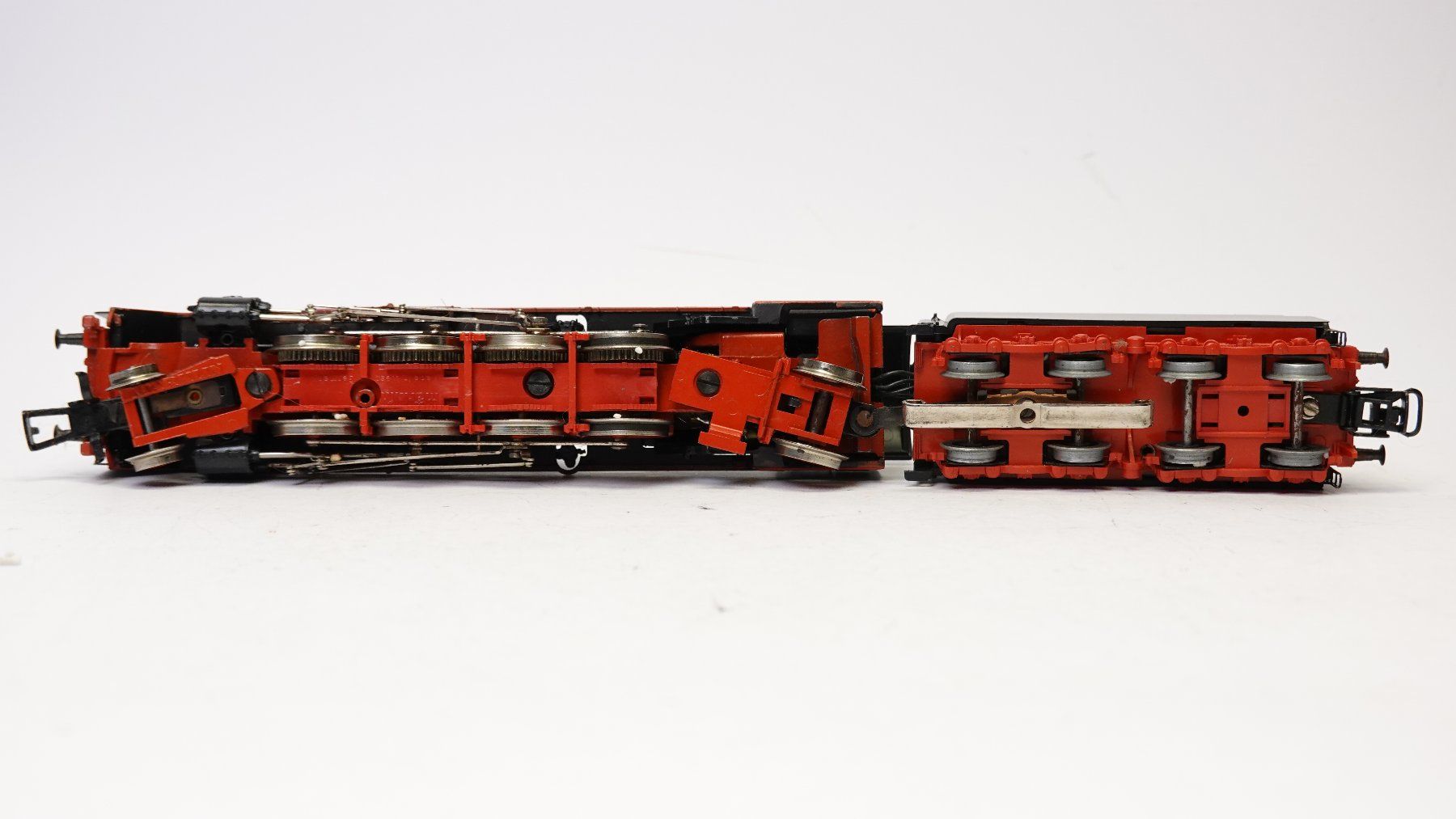 Märklin Modellini di ferrovie: e6 Märklin 3082 DB BR 41 Dampflok – Usato da Thun venduto da evinka_gmbh 6