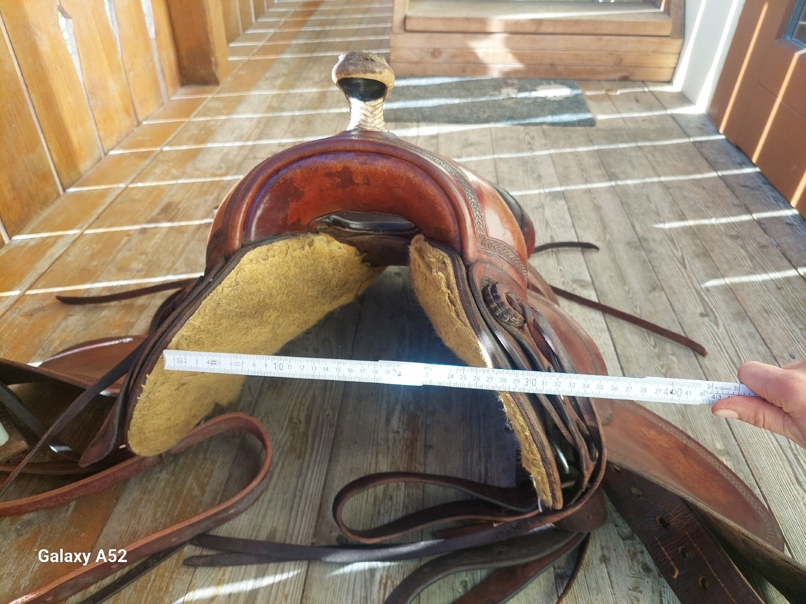 Selle & Accessori: gepflegter Westernsattel von Deuber & Partner – Usato da Gysenstein venduto da and_yn9p 8