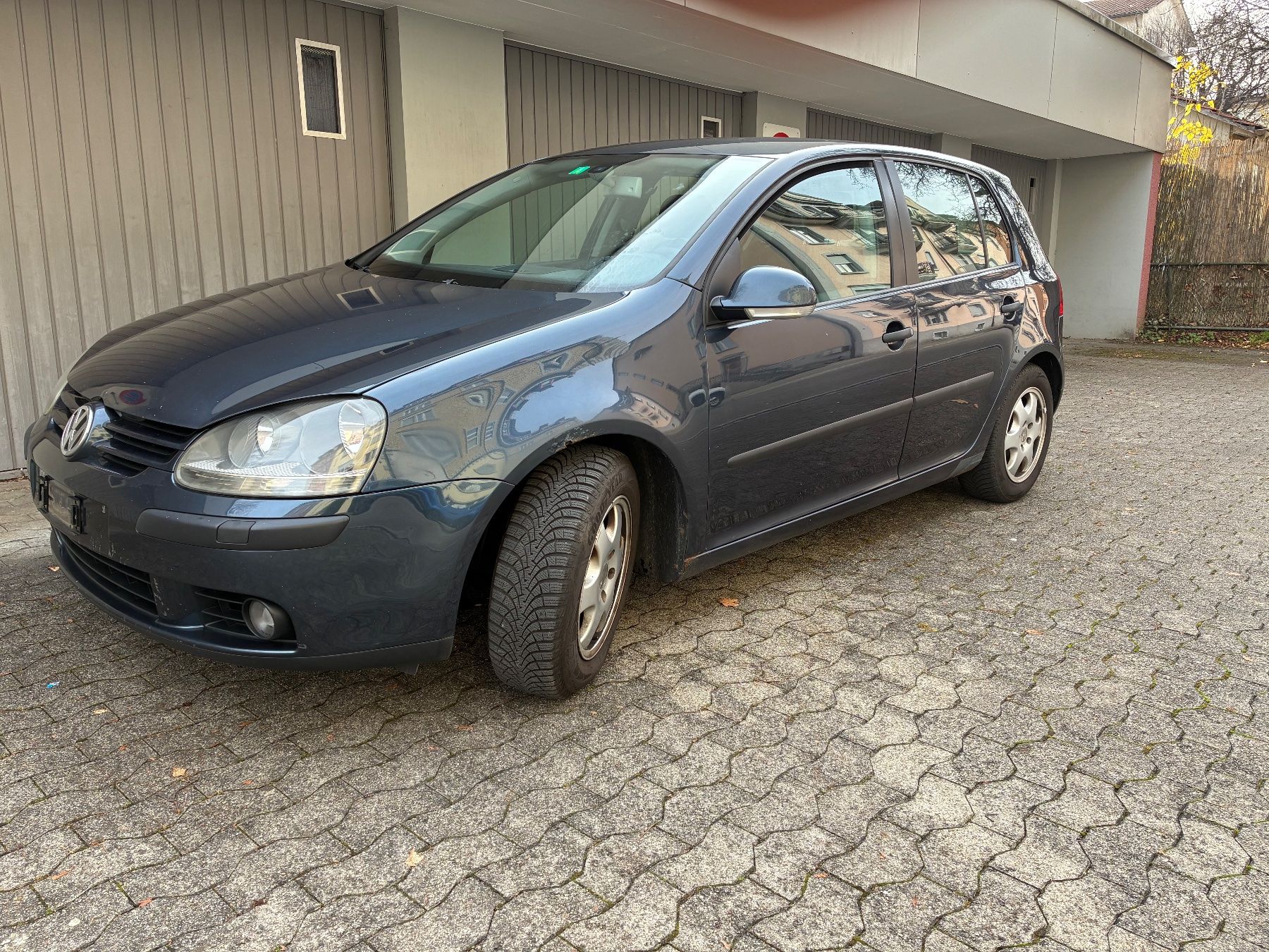 VW Automobili: VW  Golf TDI 2,0  mfk 2023 – Usato da St.Gallen venduto da niki112 1