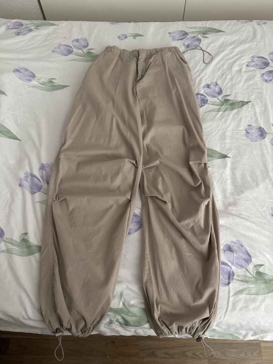 Pantalons: Cargohosen – D'occasion à Derendingen par antonella_13 1