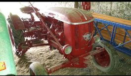 Traktor  tracteur  Hanomag R218