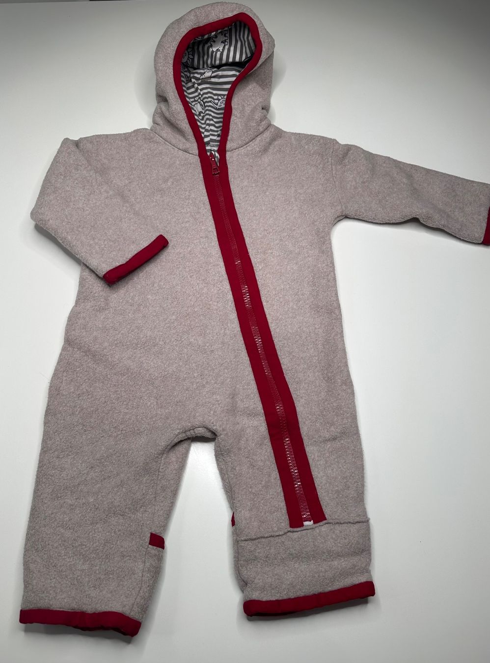 Jumpsuits: Overall Baby 6-12 Monate – Gebraucht aus Meggen von kammann