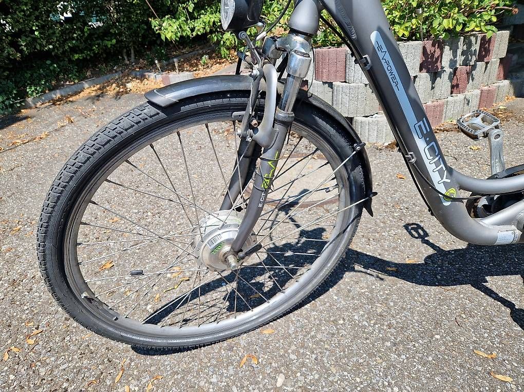 Vélos: E-Bike 25kmh – D'occasion à Niederlenz par Findus024 2