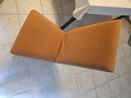 4 Essstühle Stoff Organge mit Schwarzen Hussen