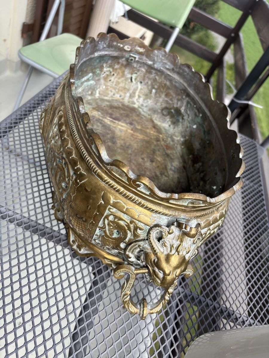 Altri gioielli: Importante Jardinière en Bronze - XIXe Siècle – Usato da Buttes venduto da ButtA15 5