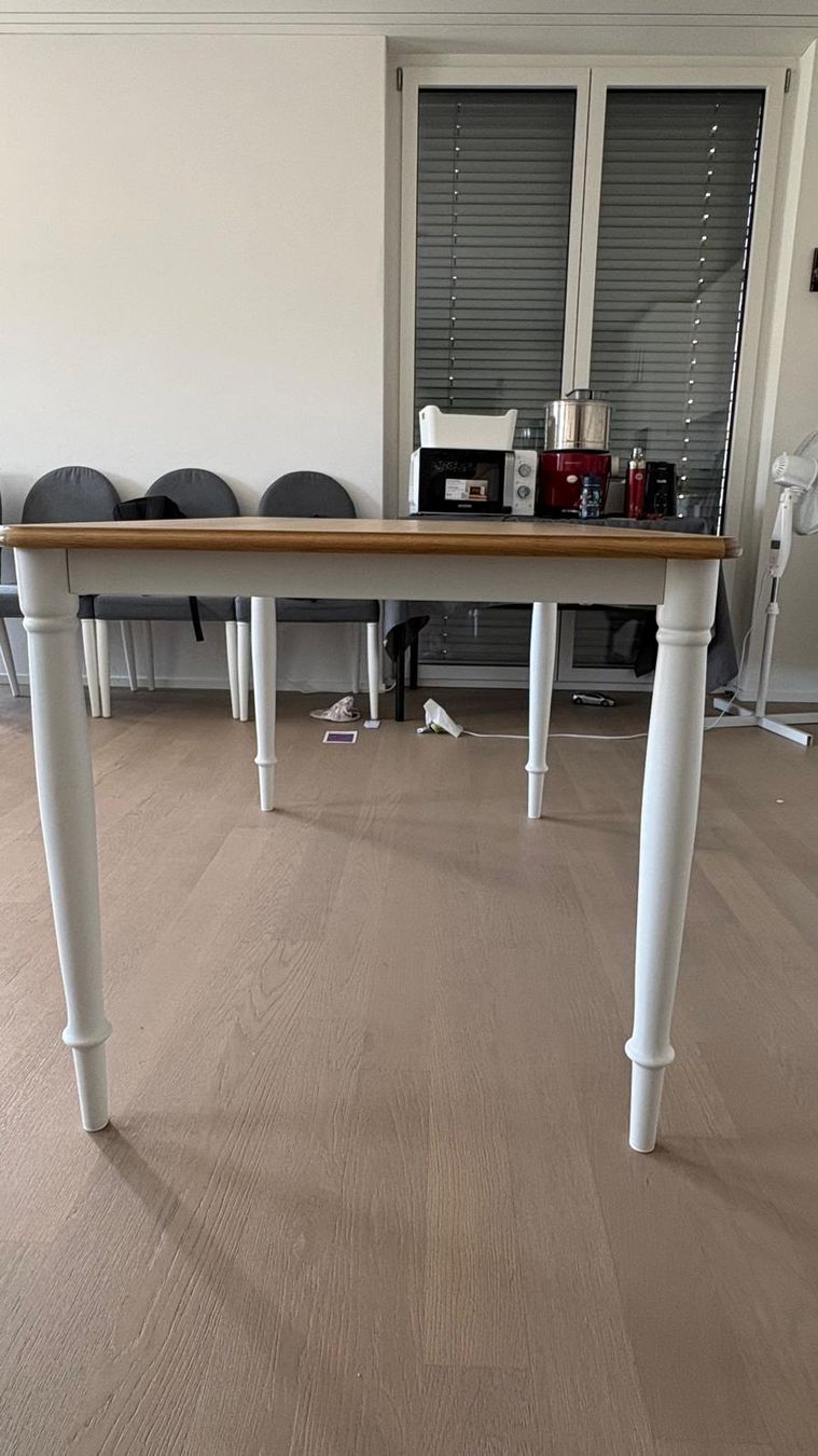 Ikea Tables: Dining Table Wood like Top White Legs Rectangular Used – Neuf (Voir description) à Zürich par dha_t9vq 1
