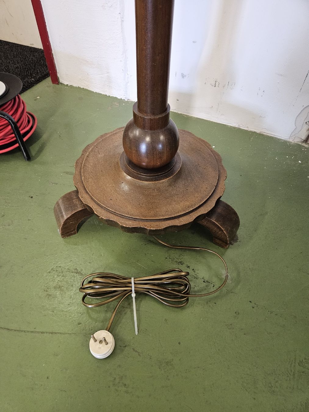 Lampes: Mid-Century Stehlampe  – D'occasion à Pratteln par Cartonsducoeur_bl 8