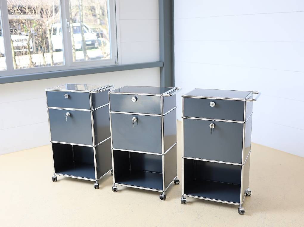 USM Korpus: USM Haller Trolley, Servierboy in Anthrazitgrau – Gebraucht aus Meinisberg von atelier_TILIJA 1