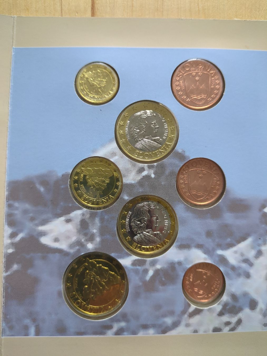 Tutti le monete: Slovénie 2004 - Collection Complète Euro Proof Set – Usato da Genève venduto da ims1 2