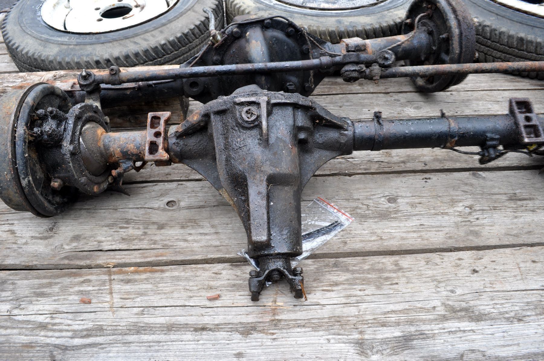 Jeep Tutti i ricambio: Jeep CJ 2A / 3A Hinterachse – Usato da Buchs ZH venduto da JPK7 2