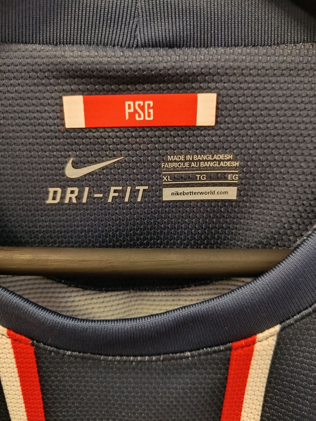 Nike Canottiere & Pantaloni: BECKHAM #32 Original PSG 2012-13 Home Trikot – Usato da St-Léonard venduto da SwissDealsJersey 8