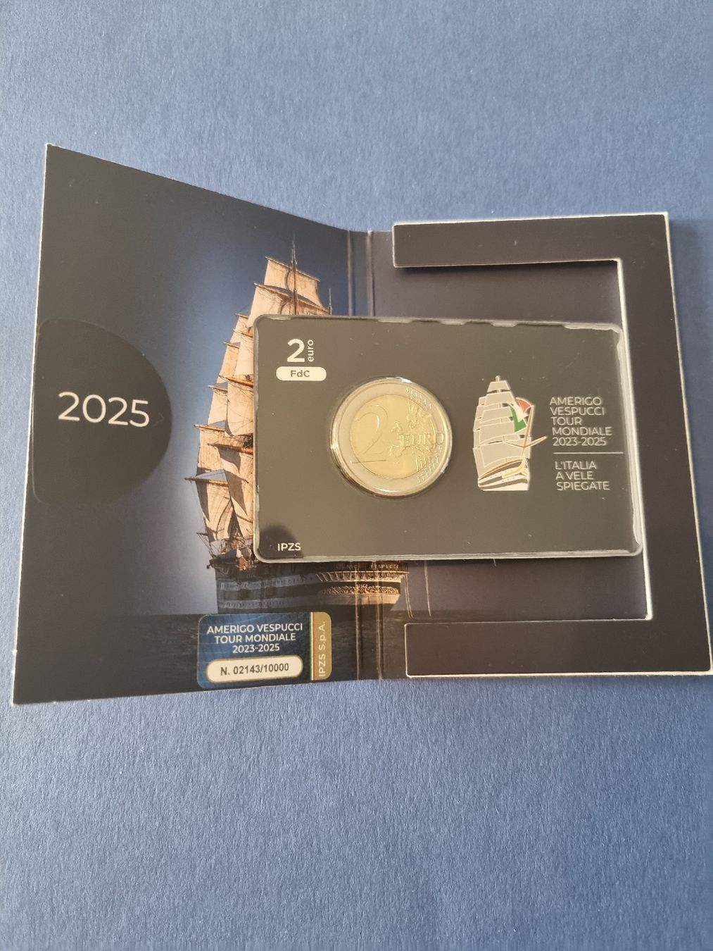 2€ Commémorative Italie 2025 - Tour Du Monde Amerigo Vespucci - Foto 2