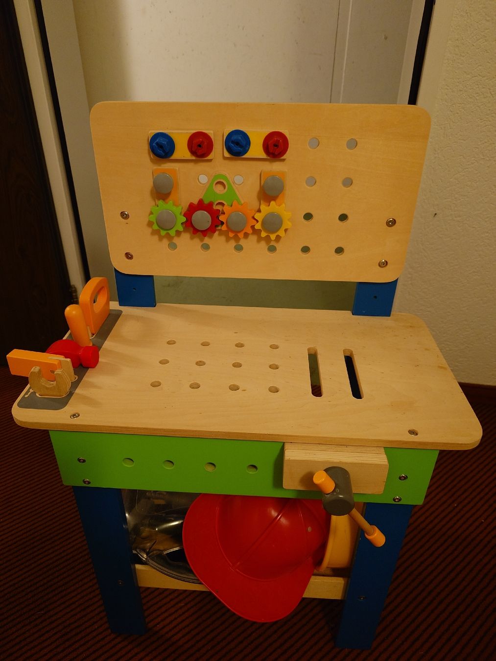 Jouets: Bosch toy workbench with tools – D'occasion à Zürich par daredreamer