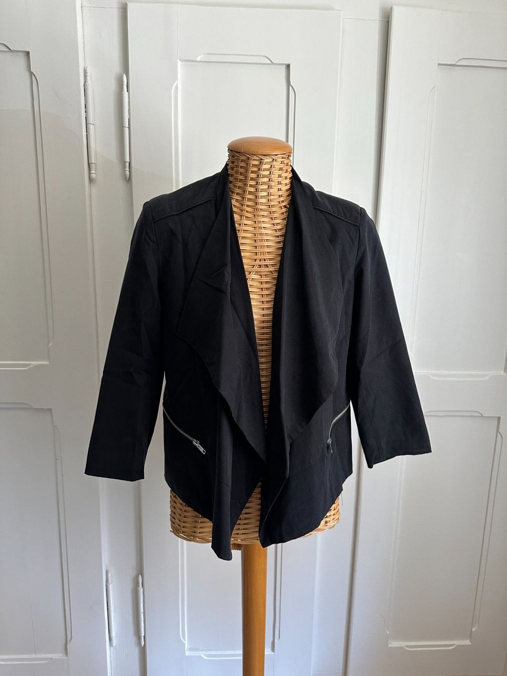 Vila Vestes: VILA - Blazer Jacke schwarz M – D'occasion à Zürich par Diazaio