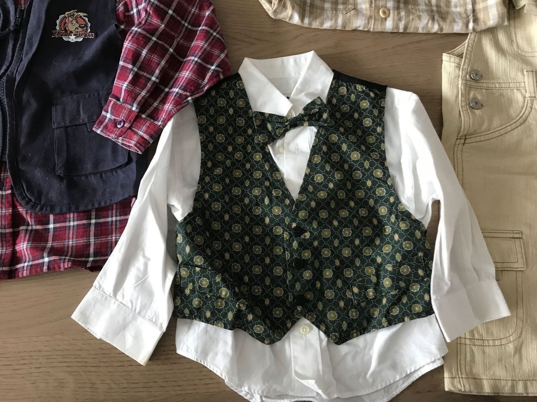 Kleiderpakete & -sets: Kinderkleider und Schuhe 92-110, 19-24 – Gebraucht aus Winterthur von Alp9 1
