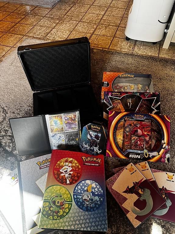 Carte collezionabili: Collection complète de carte Pokémon  – Usato da Granges VS venduto da Maxime97 1