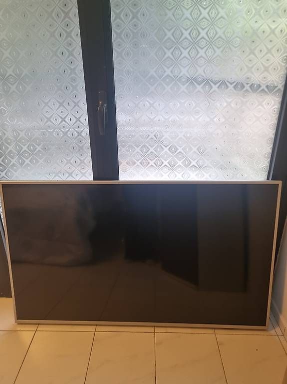 Televisori: Smart TV 60" Philips con LED – Usato da Dino venduto da eva_2jl5 4