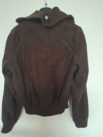 Veste marron en daim, talle M / 52 cm long