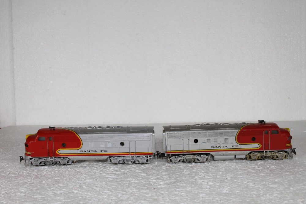 Locomotive MARKLIN 3060, F7, SANTA FE (D'occasion) à Morrens VD pour