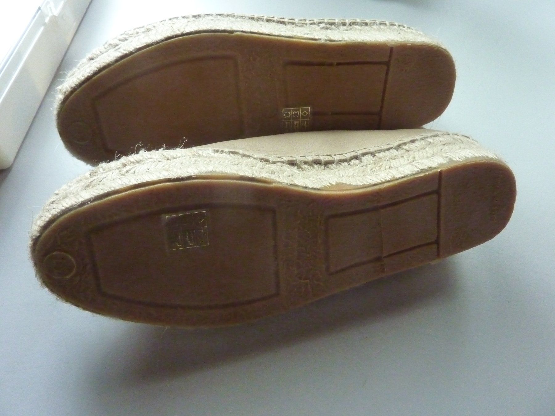 Scarpe da donna: Beige Leder Espadrilles  37 Cosmoparis – Nuovo (secondo la descrizione) da Waldstatt venduto da Kananaskis1 6