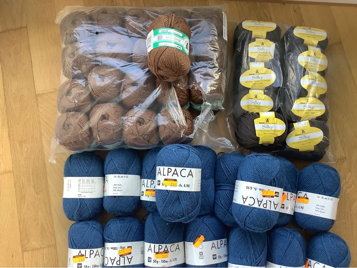 Laine: 55 Wollknäuel – D'occasion à Wildegg par mollilove