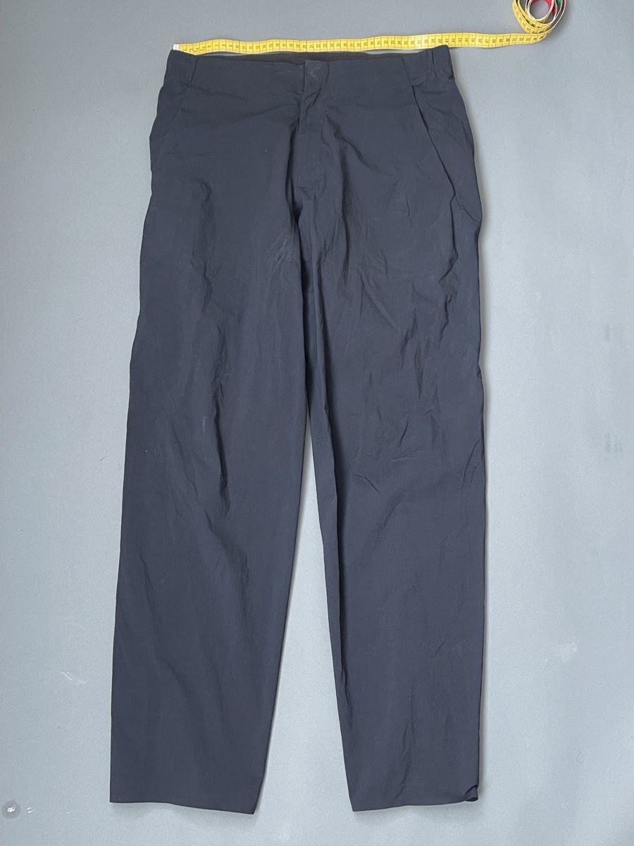 Arcteryx Pantaloni: Veilance Arcteryx Pants – Usato da Zürich venduto da drooppee 1