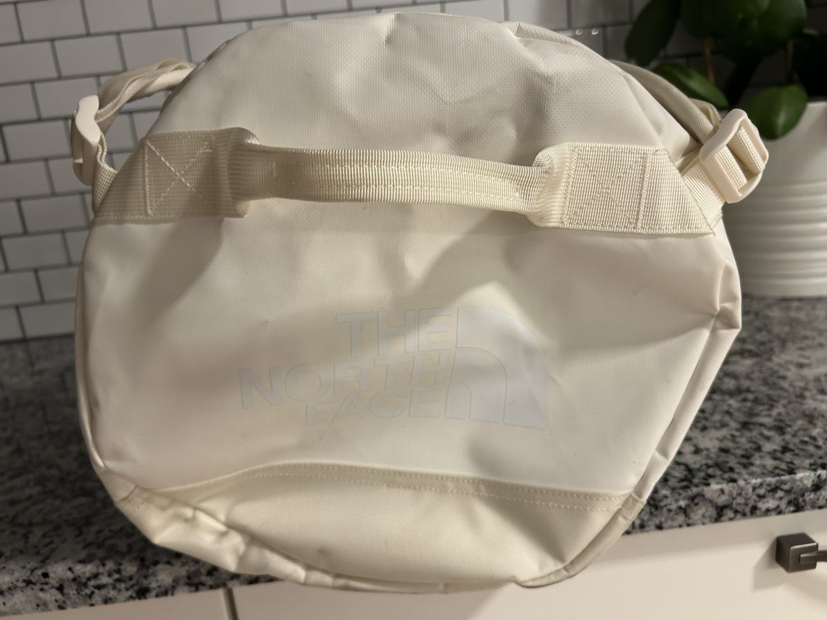 North Face Taschen: The North Face Duffel Grösse S White Dune – Gebraucht aus Biberist von Blatter123456789 3