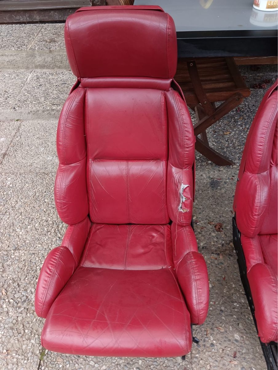 Chevrolet Tutti pezzi di ricambio auto: Ledersitze Corvette C4 – Usato da Uetliburg SG venduto da Rina83 5
