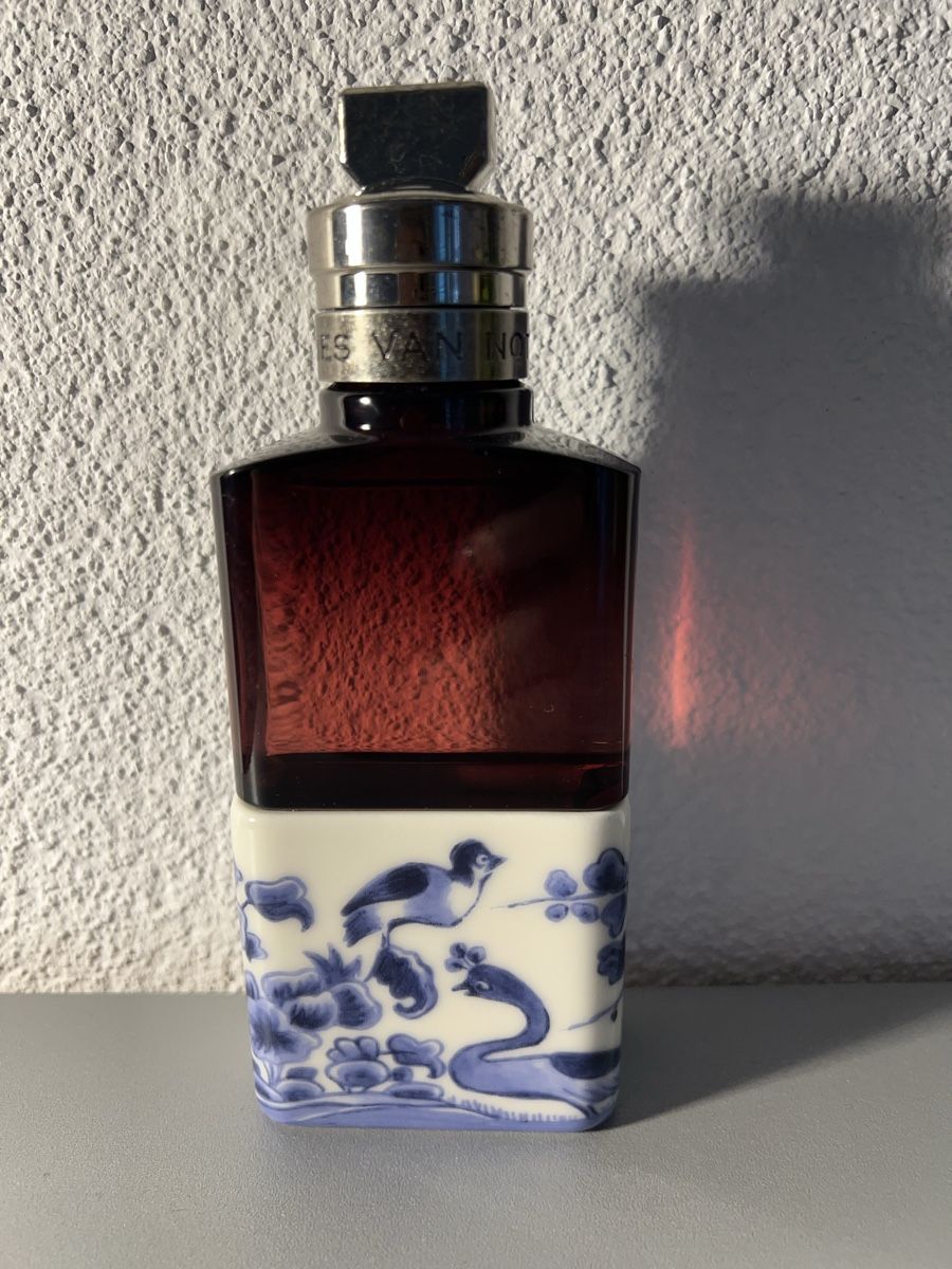 Parfum & Eau de Toilette: Dries van Noten Soie Malaquais,2 ml – Gebraucht aus Sursee von nst_czk2