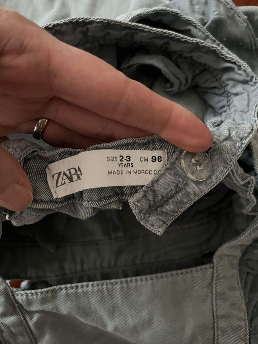 Zara Jumpsuits: wunderschöne Latzhose von Zara, Grösse 98 – Gebraucht aus Männedorf von Qurop 6
