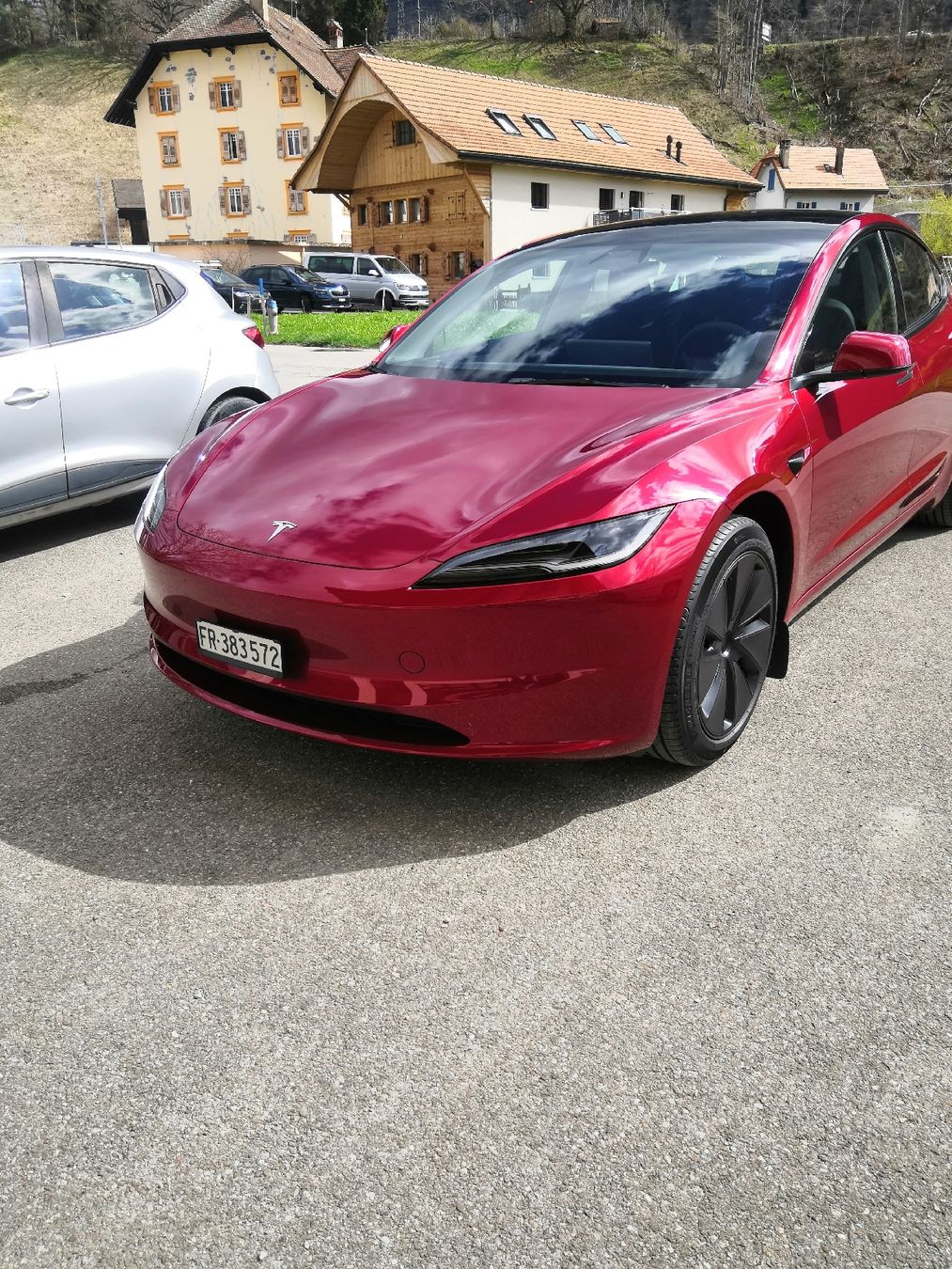 Tesla Automobili: Tesla Model 3 Propulsion Highland Rouge Version limitée – Nuovo (secondo la descrizione) da Schwarzsee venduto da lorenzo_di_martino 1